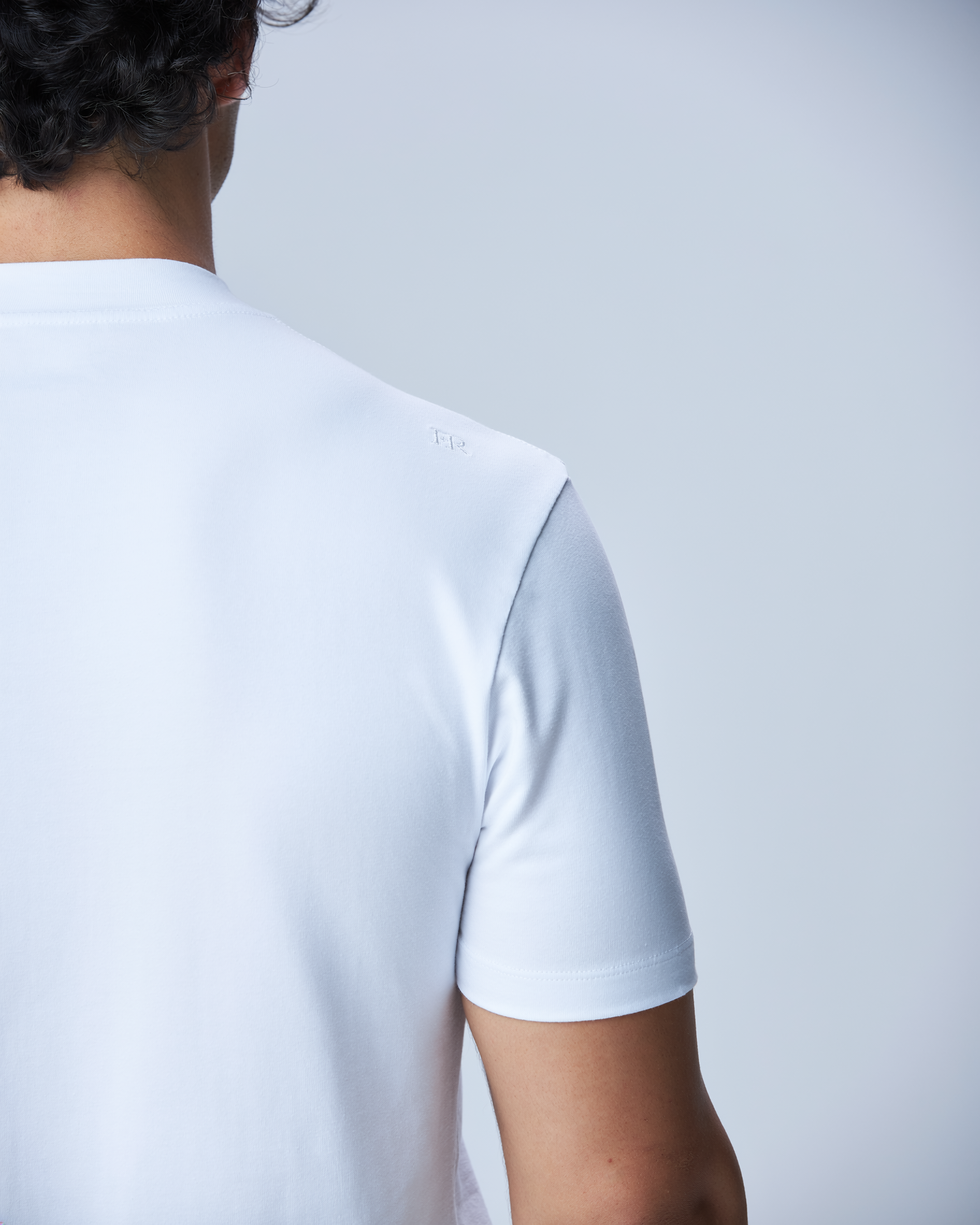 CAMISETA GOLA MÉDIA HAUTIER ALGODÃO EGIPCIO DUPLO